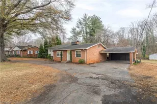 5251 Silas Creek Pkwy, Winston-Salem, NC 27106 - Photo 1