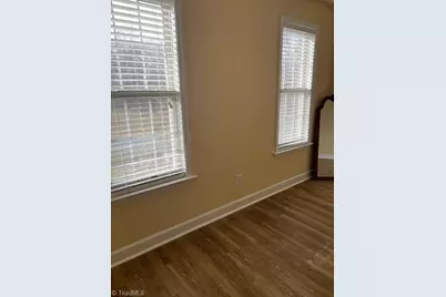 129 Walnut Avenue, Yadkinville, NC 27055 - Photo 17