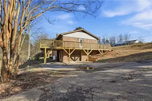 359 Ruritan Park Rd, North Wilkesboro, NC 28659 - Photo 5