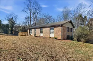 359 Ruritan Park Rd, North Wilkesboro, NC 28659 - Photo 3