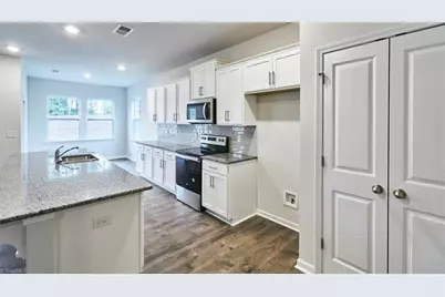 1372 Lansdowne Drive, Mebane, NC 27302 - Photo 11