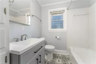 1101 Hickory Ave, Greensboro, NC 27405 - Photo 11