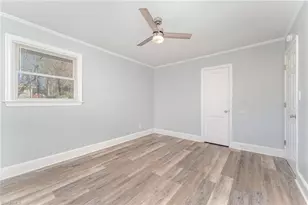 1101 Hickory Ave, Greensboro, NC 27405 - Photo 13