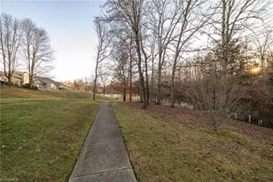 4420 Cove Cay Ln, Greensboro, NC 27410 - Photo 27