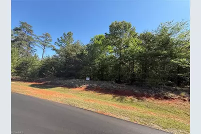 176 Lake View Pass, Rockingham, NC 28379 - Photo 5