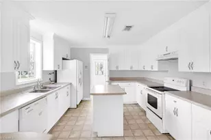 254 Noahs Rd, Fleetwood, NC 28626 - Photo 9