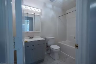 4647 Ogburn Avenue, Winston-Salem, NC 27105 - Photo 13