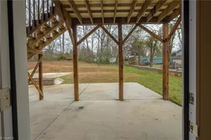 4647 Ogburn Ave, Winston-Salem, NC 27105 - Photo 29