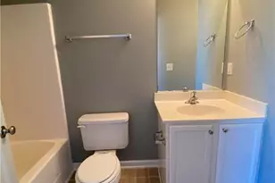 46 Ledgerstone Ln, Greensboro, NC 27407 - Photo 19