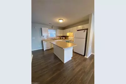 46 Ledgerstone Lane, Greensboro, NC 27407 - Photo 5