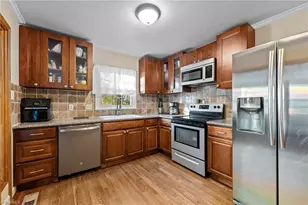 3107 Beaconwood Dr, Greensboro, NC 27455 - Photo 11