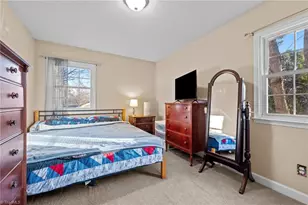 3107 Beaconwood Dr, Greensboro, NC 27455 - Photo 21