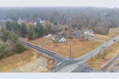 111 W Butler Avenue, Liberty, NC 27298 - Photo 27