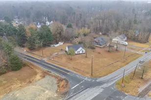 111 W Butler Ave, Liberty, NC 27298 - Photo 27