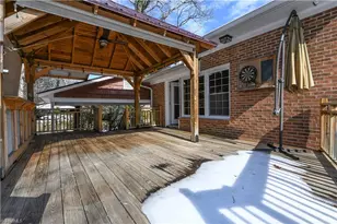 2705 Tillbrook Pl, Greensboro, NC 27408 - Photo 37