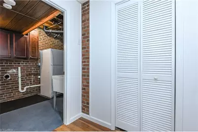 2705 Tillbrook Place, Greensboro, NC 27408 - Photo 35