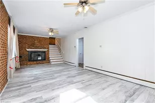 2705 Tillbrook Pl, Greensboro, NC 27408 - Photo 27