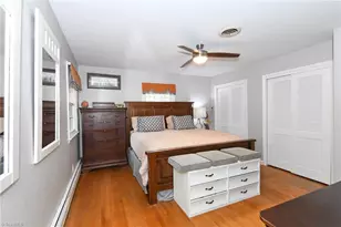 2705 Tillbrook Pl, Greensboro, NC 27408 - Photo 23