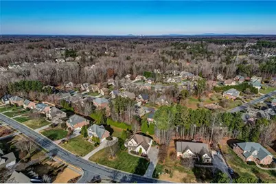 1330 Meadowlands Drive, Winston-Salem, NC 27107 - Photo 27