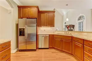 1330 Meadowlands Dr, Winston-Salem, NC 27107 - Photo 7