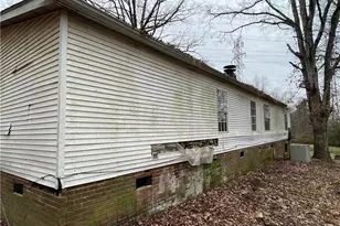 1335 11th St, Statesville, NC 28677 - Photo 17