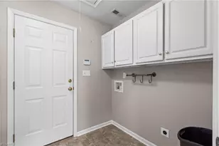 3260 Stacy Ct, Winston-Salem, NC 27107 - Photo 13