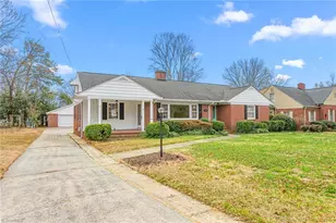 514 Country Club Dr, Burlington, NC 27215 - Photo 3