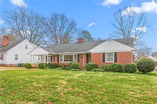 514 Country Club Dr, Burlington, NC 27215 - Photo 1