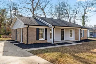 4811 Chaucer Dr, Greensboro, NC 27407 - Photo 3