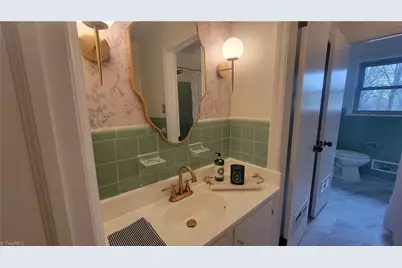 1111 Harris Street, Eden, NC 27288 - Photo 11