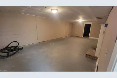 1111 Harris Street, Eden, NC 27288 - Photo 19