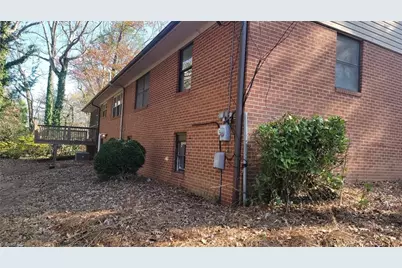 1111 Harris Street, Eden, NC 27288 - Photo 11