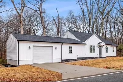 4909 McGee Road, Walkertown, NC 27051 - Photo 3