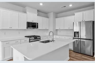 1834 Pheasant Trace Circle, Kernersville, NC 27284 - Photo 7