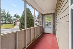 166 Wyndham Ct, High Point, NC 27265 - Photo 29