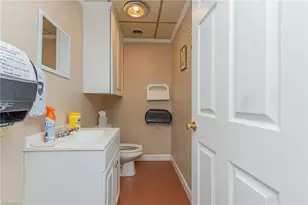 22 S Talbert Blvd, Lexington, NC 27292 - Photo 11