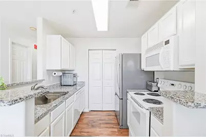 298 Town Park Drive #202, Advance, NC 27006 - Photo 9