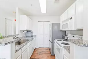 298 Town Park Dr, Advance, NC 27006 - Photo 9