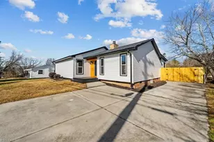 303 E Vandalia Rd, Greensboro, NC 27406 - Photo 31