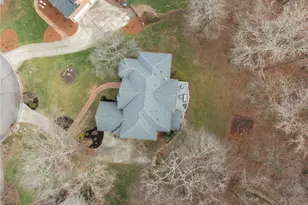 5600 Wildrose Dr, Greensboro, NC 27410 - Photo 45