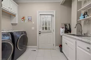 5600 Wildrose Dr, Greensboro, NC 27410 - Photo 19