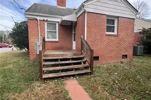 1011 W Wendover Ave, Greensboro, NC 27408 - Photo 19