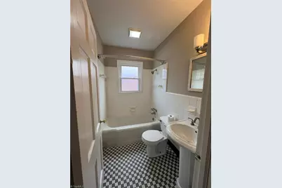 1011 W Wendover Avenue, Greensboro, NC 27408 - Photo 9