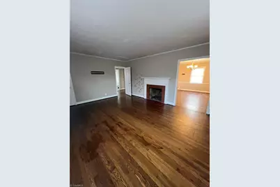 1011 W Wendover Avenue, Greensboro, NC 27408 - Photo 13