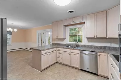 929 Walton Court, Asheboro, NC 27203 - Photo 11