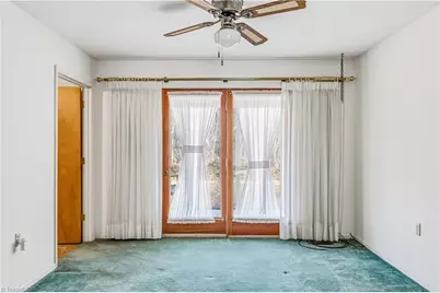 2126 Chestnut Street, High Point, NC 27262 - Photo 17