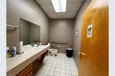 808 W English Road, High Point, NC 27262 - Photo 5