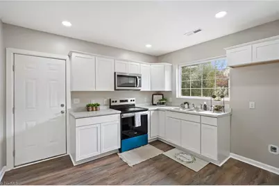 2521 Greenway Avenue, Winston-Salem, NC 27105 - Photo 13