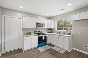 2521 Greenway Ave, Winston-Salem, NC 27105 - Photo 13