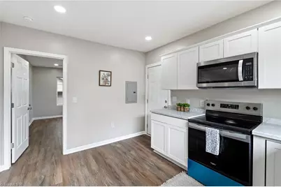 2521 Greenway Avenue, Winston-Salem, NC 27105 - Photo 15